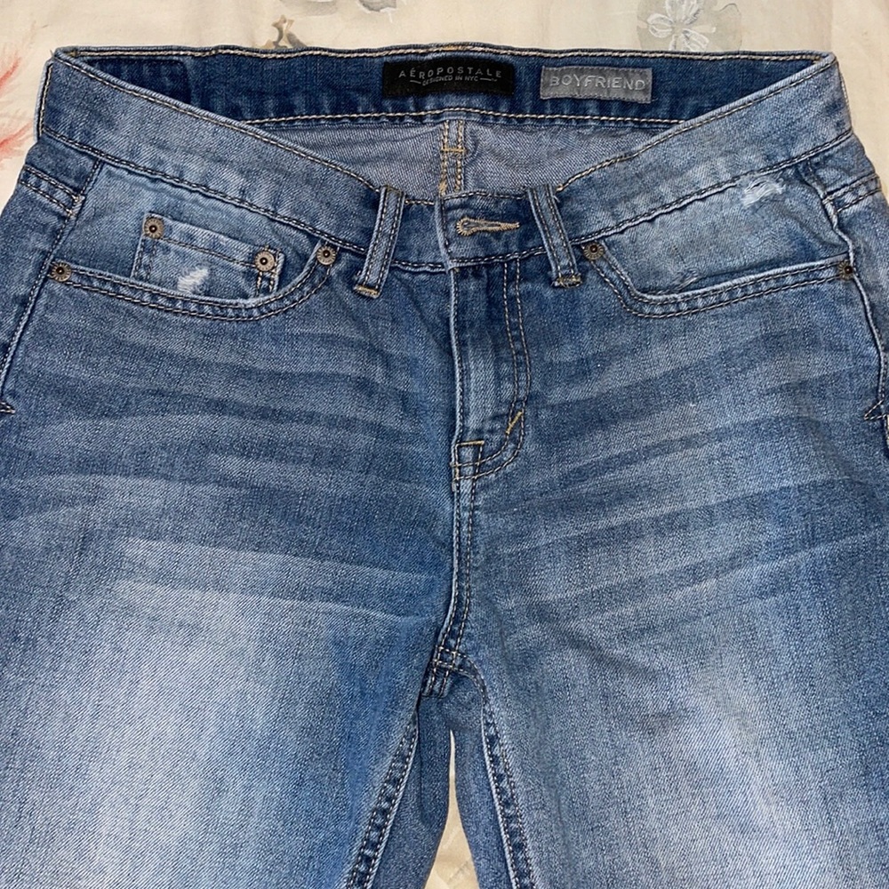 Women’s Aeropostale Boyfriend Cropped Jeans size 2.